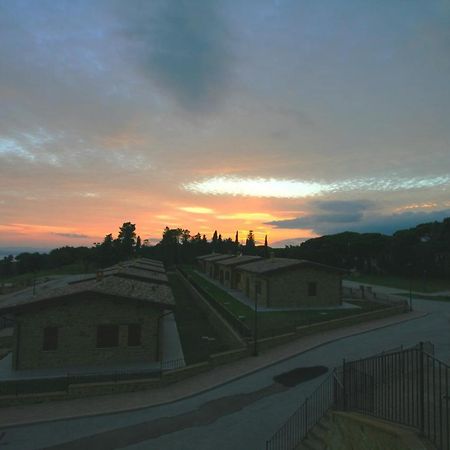 Case Vacanze Villini Panoramici Sul Lago Trasimeno Castel Rigone Exterior foto